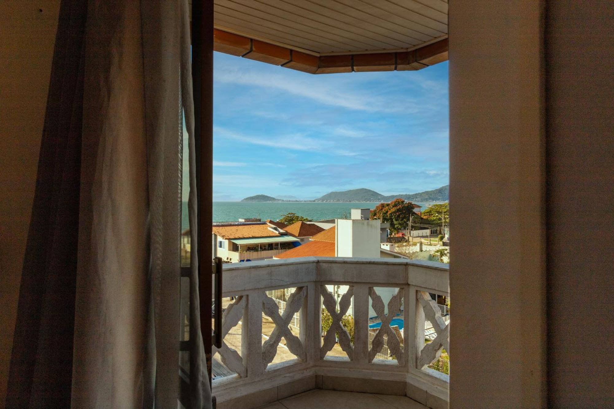 Ilhasul Hotel Residencia Florianopolis Exterior photo